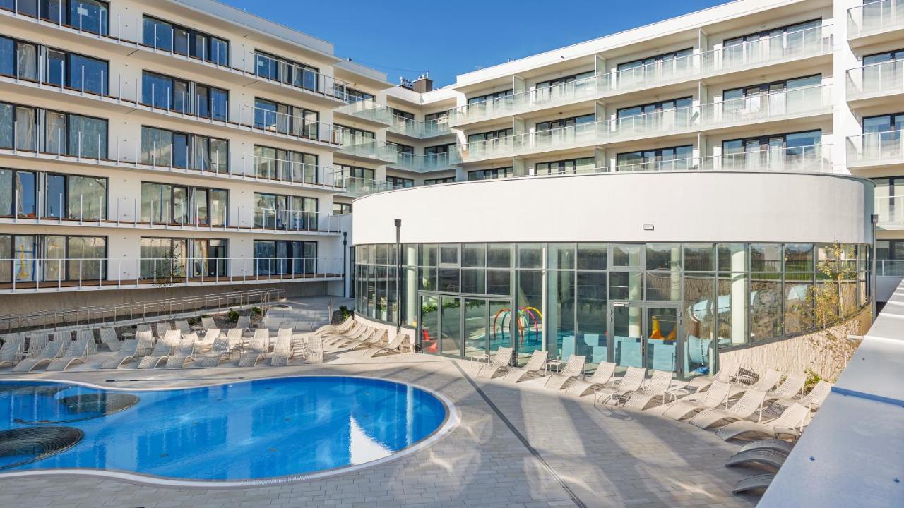 Apartamenty Sun & Snow Polanki Aqua Z Basenem 코워브제크 외부 사진